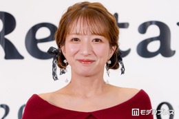 辻希美、“夫・杉浦太陽の職場にとつってきた”子ども達との集合ショット公開「可愛すぎる」「ほっこり」の声