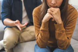 共働きなのに「小遣いは月2万」っておかしくないですか？「家計は俺が管理する」と主張する夫の裏の顔とは【2026お盆セレクション】 画像