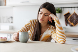 更年期の疲れやすさには理由があった…50歳以降、知らぬうちに体内では「代謝の要」が減っている！ズバリ対策方法は 画像