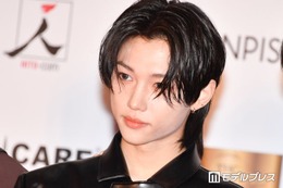 Stray Kidsフィリックス、ALD1シンロンとの過去ショット公開に反響「美少年すぎる」「すでに完成してる」 画像