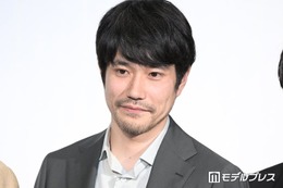 松山ケンイチ「ガチハヤセショート作ったよ」板前服で誕生日ケーキ作る様子公開「もしかして蒼井優さんに？」「リブート思い出す」 画像