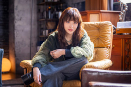 石原さとみ、フジ10月期ドラマ「ポリティカルパン」で主演 野木亜紀子氏と「アンナチュラル」以来8年ぶりのタッグ 画像