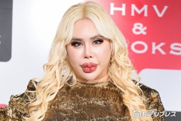 “整形総額1億円超え”アレン様、月の美容費は「140〜150万円」唇ヒアルロン酸注射事情もぶっちゃけ「針穴から漏れ出るくらい…」