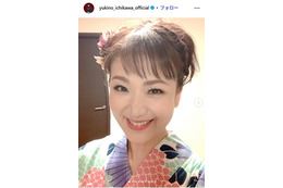 卵巣がん摘出の市川由紀乃、1年間の髪の変化公開「ボブヘアも素敵」「元気な姿が見れて嬉しい」の声 画像
