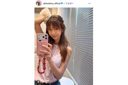 ほしのあき「ヒアルロン酸でほうれい線を埋めるより自然な感じに仕上がるみたい」肌育注射後に「美しすぎて二度見した」「ナチュラルな感じが素敵」と反響