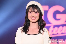 「今日好き」小國舞羽、美スタイル際立つミニスカ姿公開「美脚」「くびれ綺麗」と反響 画像
