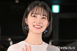 朝ドラ「あんぱん」出演女優、美脚際立つミニワンピ姿に反響「頭身バランスバグってる」「身体の半分以上脚」