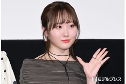 本田望結、ミニ丈トップスから美ウエストちらり「引き締まってる」「大人っぽい」と反響