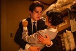 細部に宿るこだわり、イ・ドンウク＆岡田将生＆玄理の撮影裏も「殺し屋たちの店 ２」撮影現場レポ