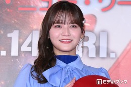 ＝LOVE高松瞳、秋服コーデで美脚スラリ「スタイル抜群で憧れる」「ミニ丈が似合う」とファン絶賛