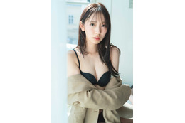 日向坂46金村美玖、大きめサイズ感で華奢なスタイル際立つ 2nd写真集先行カット第10弾解禁【機微】