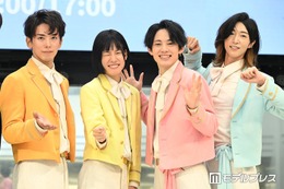 純烈の弟分グループ・モナキ、雰囲気ガラリのタンクトップ＆ショーパン姿披露「昭和アイドルみたい」「みんな脚が綺麗」と反響