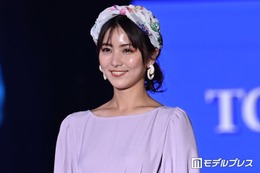 石川恋、カットした新ヘアスタイル公開「外ハネが似合う」「綺麗」の声