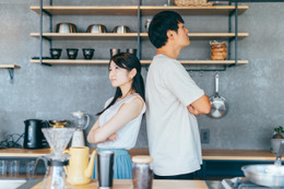 男性がデートで「やっぱオバサンだなぁ」と幻滅してしまう40代女性の振る舞いとは