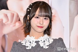 ≠MEメンバー、タンクトップ姿の日光満喫ショット公開「デコルテ綺麗」「もぐもぐ姿可愛すぎる」と反響 画像
