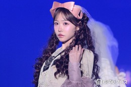 ＜FRUITS ZIPPERまとめ＞「LARME」編集長プロデュースで新たな魅力 マリー・アントワネットの世界観オマージュ【IDOL RUNWAY COLLECTION 2026A/W】 画像