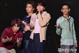 WATWING、4人で堂々のパフォーマンス「あと2人いるのでもっと最強です」最後までコール＆レスポンス楽しむ【AGESTOCK2026 in 横浜アリーナ】 画像