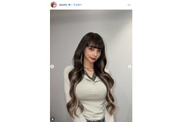 渡辺リサ「アナユキ姉妹さん達」ドレス姿の娘たち公開「可愛すぎる」「お姫様みたい」と反響