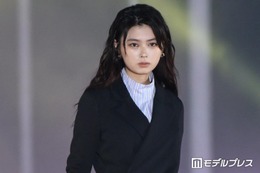 「今日好き」おひなさま（長浜広奈）、サングラス×前髪なしで雰囲気ガラリ【ガルアワ2026A/W】
