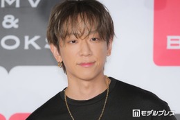 NEWS小山慶一郎、芸能界入りのきっかけは高校受験＆家族の存在「毎日泣きながら高校に通っていまして」“人見知り”な幼少期エピソードも 画像