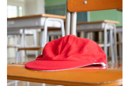 「片足で立てない」「雑巾がけで転ぶ」…いま増えている「体力のない子どもたち」に、整形外科医が警鐘！放置しているとなりやすい病気とは