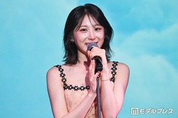 IZ*ONE出身イ・チェヨンが日本デビュー “ダンス封印”歌唱パフォーマンス＆流暢な日本語でコメントも「ワクワクします」 画像