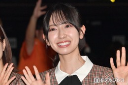 日向坂46金村美玖、フリルワンショルワンピで肌見せ「綺麗すぎる」「スタイル抜群」の声 画像