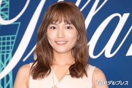 第1子妊娠中・川口春奈「お宮参りの撮影日」短め茶髪スタイルの映画オフショットに反響「短いのも似合う」「雰囲気変わる」 画像