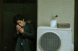 小栗旬、色気とアウトローな魅力漂う『バッド・ルーテナント：トウキョウ』本編映像 画像