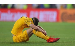 致命的ミスのデゲネク「アジアカップ敗退は自分のせい」 画像