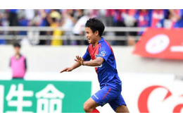 久保建英、FC東京でのJ1初ゴール！パンチ力溢れるシュートで 画像