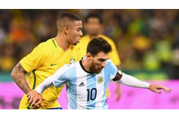 ブラジル代表ジェズス、激闘直前にポロリ「メッシは史上最強」 画像