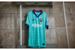 バルセロナ、2019-20新サードユニフォーム発表！色は「黄金の90年代」 画像