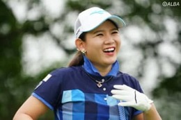 球を打ち分けるのが得意な吉本ひかる　見習うべきはアドレス【大江香織の美スイングがお好き】 画像