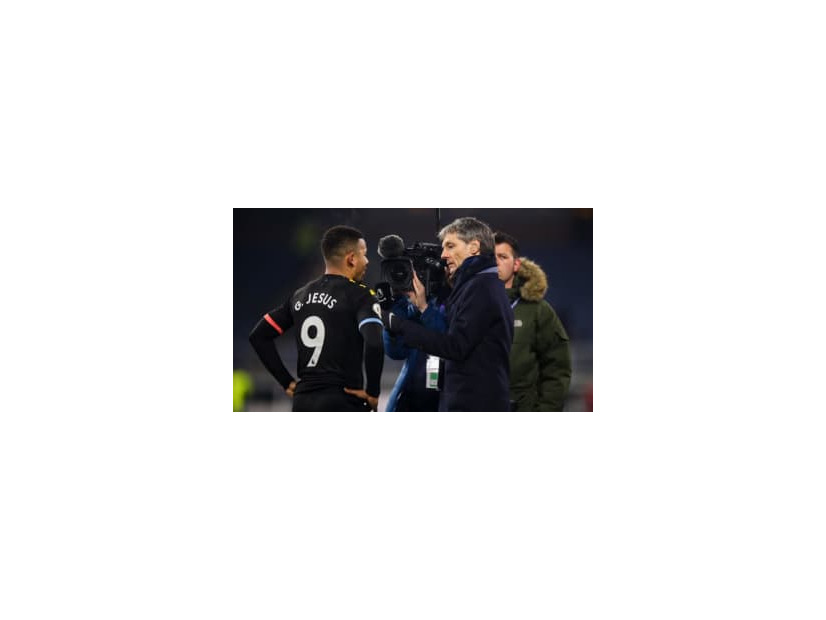 プレミアリーグ、再開後は「試合中の選手インタビュー」許可へ　なぜ？