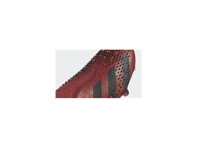 adidasが新作スパイク『ドラゴン プレデター』を発売！“ウロコ”まで表現