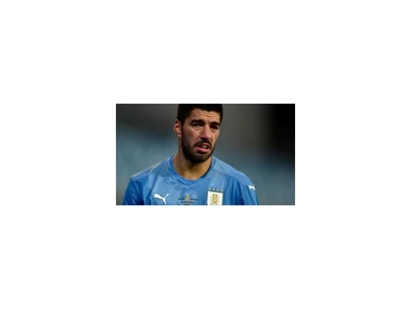 オリンピックは認めん？ FIFA、ウルグアイ代表ユニフォームの「星削除」を要求