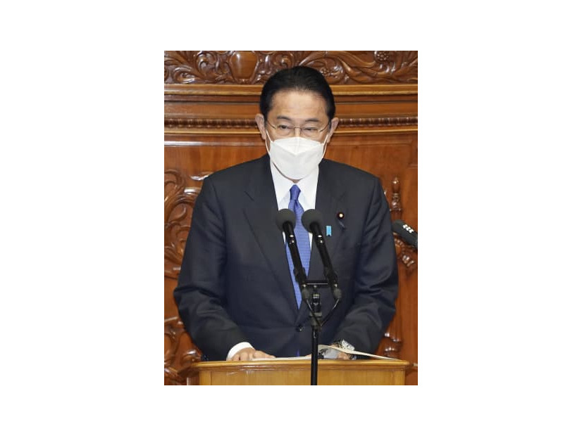 衆院本会議で立憲民主党の泉代表の代表質問に答弁する岸田首相＝8日午後