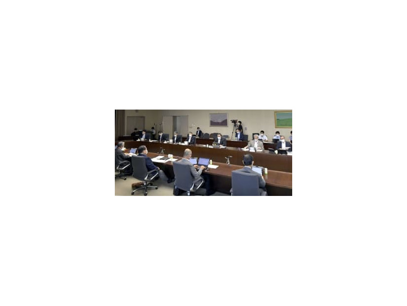 経産省で開かれた「エネルギー基本計画」に関する審議会＝2021年7月