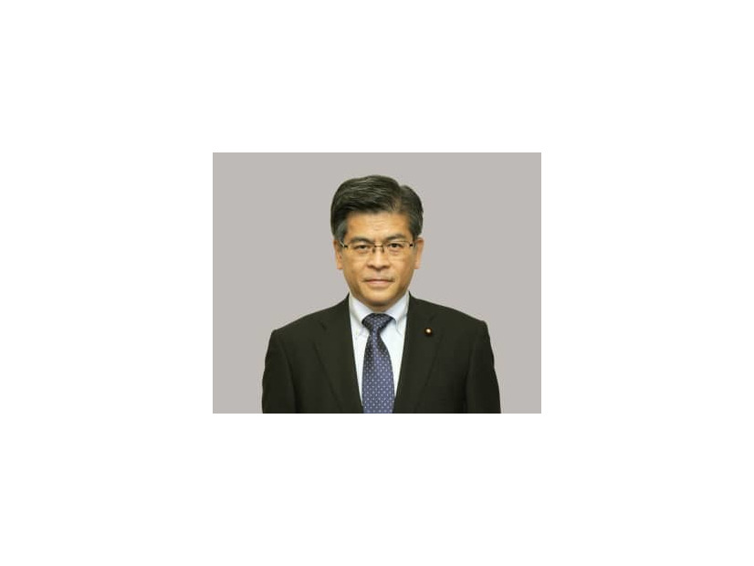 石井啓一氏