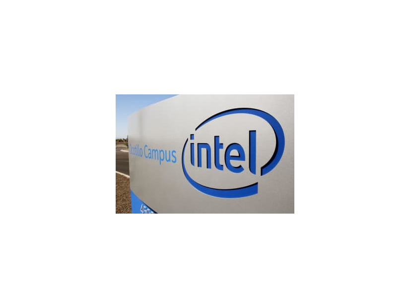 米半導体大手インテルのロゴ＝2020年10月、アリゾナ州（ロイター＝共同）