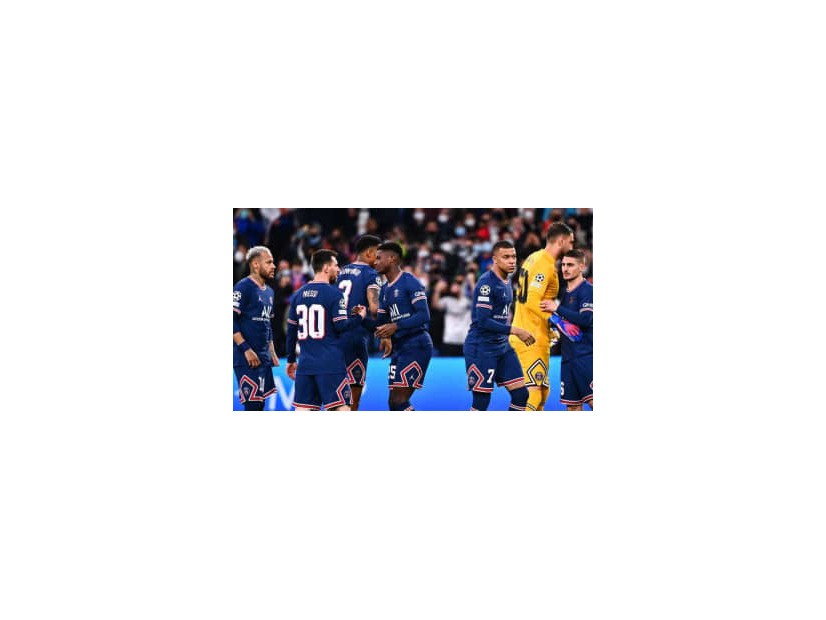 PSG、600万円を急遽ウクライナへ寄付！生活必需品を提供