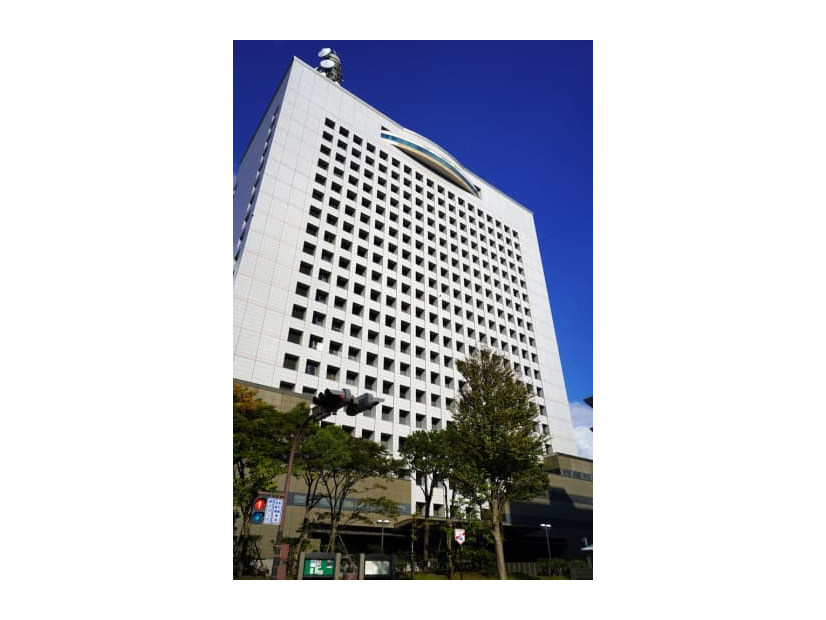 神奈川県警察本部＝2020年10月