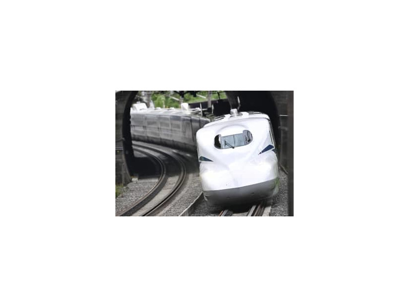 快適性を高めた「N700S」＝2020年7月、神奈川県大磯町