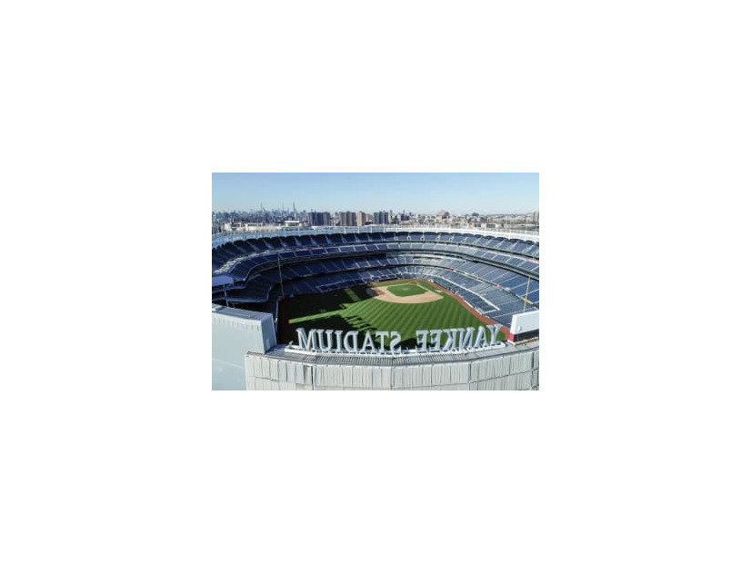 ニューヨークのヤンキースタジアム＝2020年（AP＝共同）
