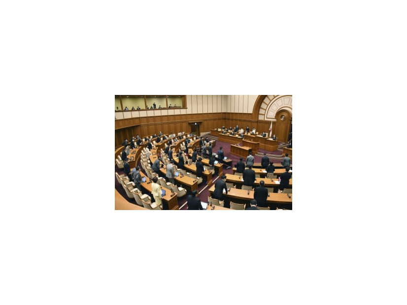 IRの事業内容をまとめた区域整備計画を賛成多数で承認した大阪市議会＝29日午後