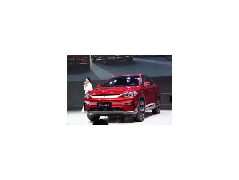 比亜迪（BYD）が披露した新型EV＝2020年7月、中国四川省成都（共同）