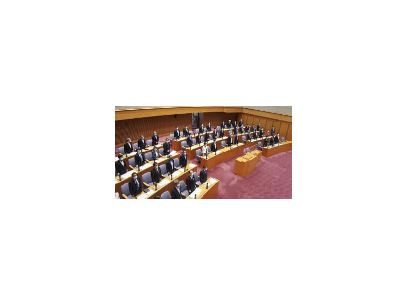 差別解消条例を全会一致で可決した三重県議会＝19日午前