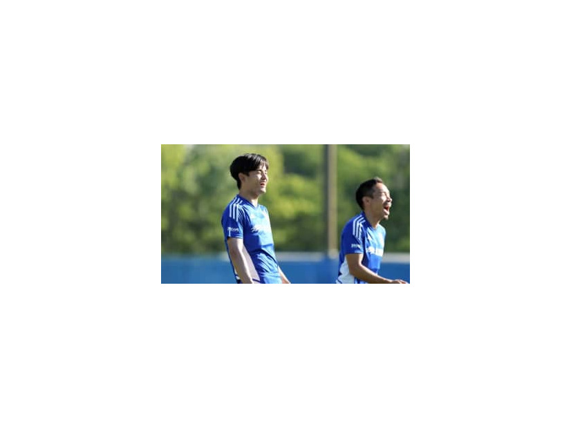 久保建英、日本代表初ゴールにも超クール！堂安は「もっと喜べよ、あいつ」