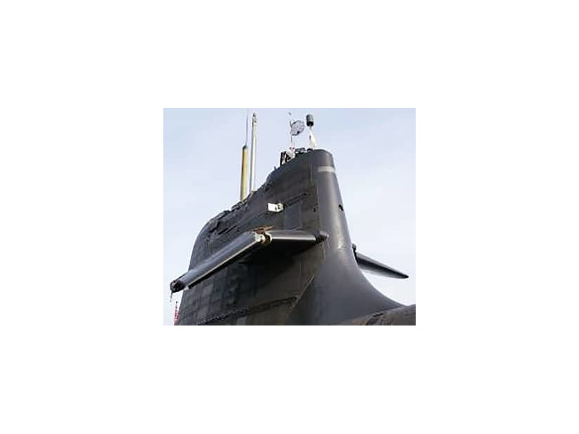貨物船との衝突で損傷した海上自衛隊の潜水艦「そうりゅう」のかじ＝2020年（運輸安全委員会提供）